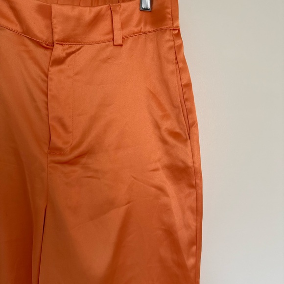 House of Harlow 1960 Orange Satin Pants - Picture 3 of 8